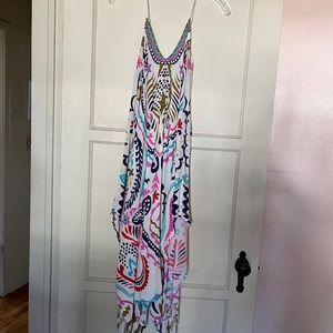 Patterned flowey dress